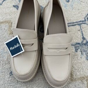 Madden Girl Women's Beige Loafers